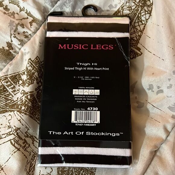 Music Legs Thigh High Striped Tights with Heart - Picture 3 of 4